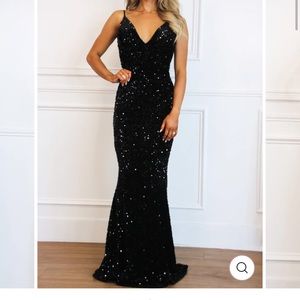 FAYE SEQUIN OPEN BACK MAXI DRESS- Bella and Bloom size Medium